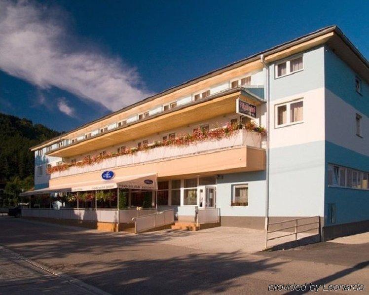 Penzion Anton Teplicka nad Vahom Bagian luar foto